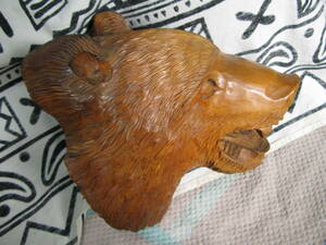 木彫り　熊　顔　頭　直径約２６センチ　重さ約１７４０グラム　アイヌ木彫　北海道　神奈川より８０サイズ　 (s122)