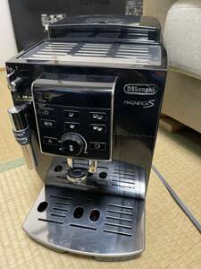 デロンギ DeLonghi マグニフィカ S ECAM23120B 全自動エスプレッソマシン 