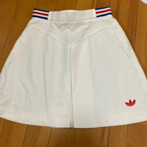 ⑥adidas アディダス スコート テニス 白 レトロホワイト ヴィンテージ