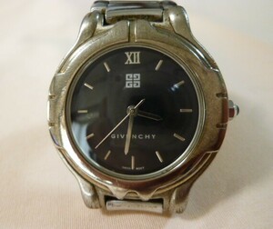 ★★ GIVENCHY（中古） ★★