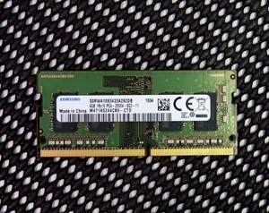 SAMSUN製 4GB DDR4 PC4-2666V SDRAM SODIMM　2666MHz 、260pin ★ 複数出品★送料無料