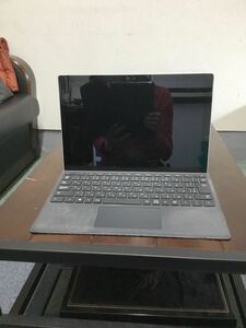 中古☆Surface Pro４ 12インチ　1724 （７）ノートパソコン　４GB 128GB　Windows１１Pro