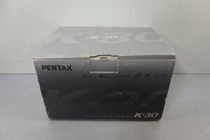 ◆新品同様 PENTAX(ペンタックス) 防塵/防滴 デジタル一眼レフカメラ K-30 ボディ ブラック 乾電池ホルダー付/充電池/単3形乾電池使用可