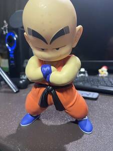 ドラゴンボール　クリリン　フィギュア