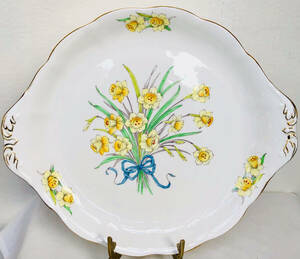 １９５０年代 　　　　　ロイヤルアルバート 月毎の花シリーズ３月豪華なリボン付きDaffodil（水仙）パターンサンドウイッチ盛り皿