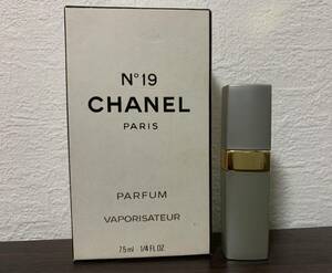 【IS0075】CHANEL シャネル 香水 PARIS N 19 パルファム PARFUM VAPORISATEUR 7.5ml
