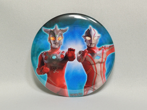 墓場の画廊 ウルトラマンメビウス 絆、友情、日々の未来展 缶バッジ ウルトラマンメビウス ウルトラマンレオ