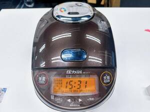 NP-ZS10 TD 象印 ZOJIRUSHI 圧力IH炊飯ジャー炊飯器 炊飯ジャー (5.5合炊き)　2018年製 通電確認済み 動作品　中古　（ス069）