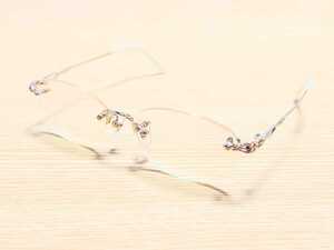 新品　Mari Jewellery マリジュエリー　日本製　メガネ　眼鏡　高級感　オシャレ　上品　ツーポイント　チタン　天然ルビー　ダイヤ
