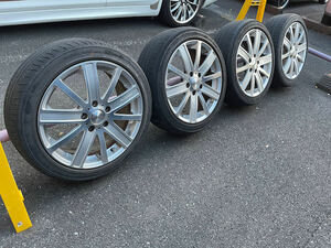 VENERDI ヴェネルディ。２１５／４５R17。７JJ。5穴。PCD１１４．３（トヨタVOXYに付いてました）、4本セット。