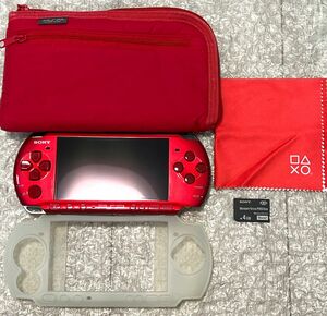 〈極美品・動作確認済み・最終型〉PSP-3000 本体 ラディアントレッド ＋専用ポーチ＋メモリースティック 4GB PlayStation Portable 薄型