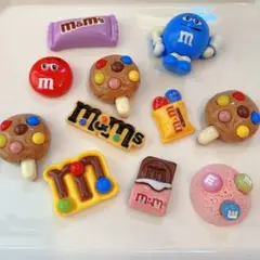 チョコレートパーツ　ハンドメイド　デコパーツ