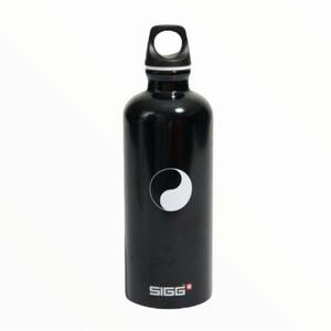 【新品】★ our legacy WORK SHOP SIGG BOTTLE ★ アワーレガシー SIGG 水筒 アルミボトル スポーツボトル 0.6L ブラック アウトドア