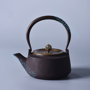 鋳鉄製鉄瓶 やかんを沸かす お茶の道具 ティーポット 提梁鉄瓶 手作り コーティングなし 老鉄瓶 780ML