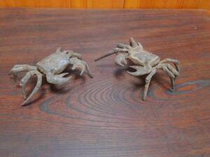 金属製　蟹2匹　置物 骨董　時代物 茶道　床飾り　盆栽飾り　