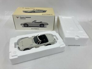 AUTO Art オートアート　自動車模型　トヨタ ダイキャスト Toyota 2000GT カブリオレ　1：18　箱入り【CDAZ2019】