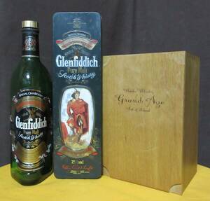 Glenfiddich　Pure　Malt　Scotch　Whiskyの750ml空瓶と缶箱、Nikka　Whisky　Grand　Ageの木箱　空箱　