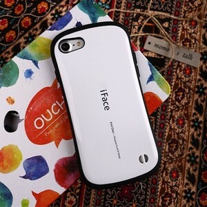 白 箱付き iFace iPhone7/8/se/se2用 ケース First Class ハードケース 愛用のiphoneを守る 耐衝撃
