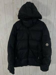 MONCLER モンクレール　ダウンジャケット 