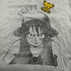 着用少ない・ユニクロ・ONE PIECE・ワンピース・ルフィー・半袖Tシャツ・Lサイズ（胸51/丈71）・グレー色・コラボ限定・男女兼用OK