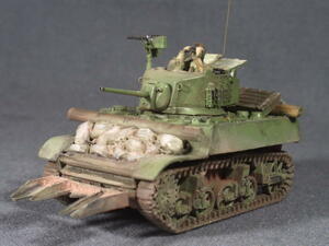 M3A3軽戦車　1/72完成品　S-モデル　
