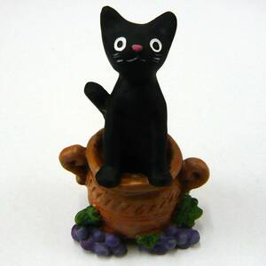 オーナメント(ミニオンワイナリー)　黒猫+壺