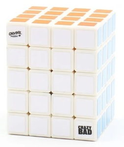ツイスティパズル、レンガの中心をシフトするおもちゃ、透明形状のマジックキューブ、黒の白と青のボディ、cuboid、4x4x5色: White