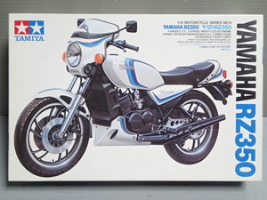 タミヤ 1/12 YAMAHA(ヤマハ) RZ350 未組立