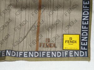 【即決】　FENDI　フェンディ　ハンカチ