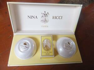 未使用品！NINA RICCIニナリッチのソープと香水セット！