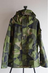 デッド 希少L スウェーデン軍 M90 ECWCS ミリタリーパーカーM47 Swedish Army M90 Camo Field Jacke M52 M38