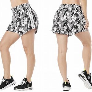 【正規品・新品】Mサイズ★ZUMBA・ズンバ★X Hello Kitty & Friends High Waisted Shorts