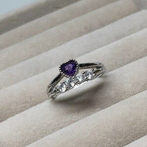 2月誕生石 ハート型 指輪 紫水晶「愛の守護石」アメジスト リング フリーサイズ