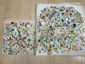使用済み切手　紙付き　大量　日本記念切手