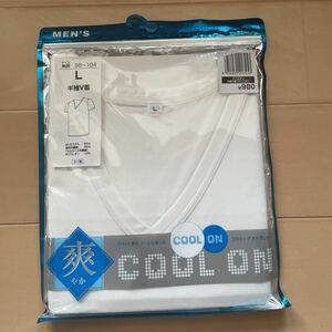 送料込み　新品　COOL ON クールオン　半袖V首シャツ　サイズL ホワイト　白無地　爽やか DRY デオドラント　送料無料