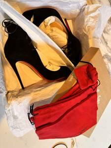 Christian Louboutin Megavamp 38 ブラック　スエード