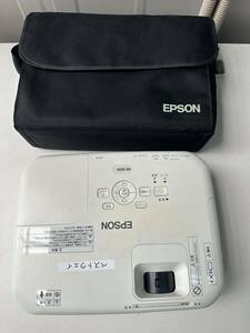 い33 EPSON エプソン LCD プロジェクター PROJECTOR EB-S02H H534D S8HK2703007 本体のみ 専用鞄付き