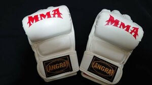 【ZZ0204】中古 LangRay オープンフィンガー グローブ MMA 総合格闘技 ボクシング ムエタイ 空手 テコンドーなど カラー：ホワイト