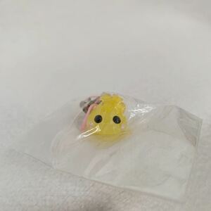 ＜未開封＞イエローほっぺちゃん　ストラップ★幅約1.5cm〈ｔ