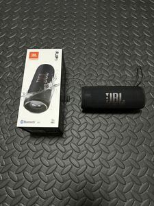 JBL FLIP6 Bluetoothスピーカー 2ウェイ・スピーカー構成/USB C充電/IP67防塵防水/パッシブラジエーター搭載/ポータブル JBLFLIP6BLK 2