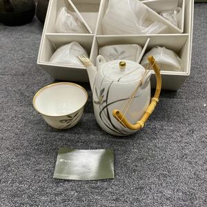 05127 未使用　香蘭社　茶器セット 急須　湯呑み5客セット　陶器 保管品　金彩　