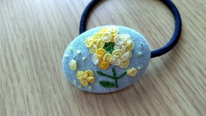 菜の花　刺繍ヘアゴム