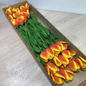 未使用 造花 まとめて 24本セット チューリップ 赤黄色 約70cm フラワー オブジェ インテリア 花材 業務用 フラワーアレンジメント (A1120)