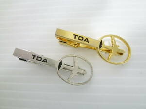 XXX◆保管品 東亜国内航空 TDA ネクタイピン 2個セット ゴールドカラー/金色 シルバーカラー/銀色 装飾品 アクセサリー◆