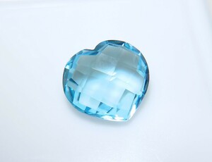 ブルートパーズ　5.73ct リバーシブル　ルース　微細なカケ（LA-6193）