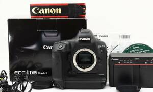 キャノン CANON EOS-1DX MARK II ボディ シャッター回数67144回 [良品] #2658A