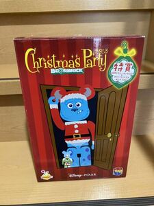 Happyくじ Disney PIXAR クリスマスパーティー2013 BE@RBRICK 特賞 400% サリー サンタver. & マイク・ワゾウスキ サンタver. 2445 12211