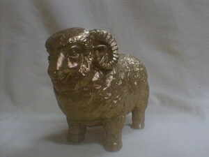 鋳銅製　黄金　豊かな羊　14x20cm　1113g　福徳縁起飾り置物　未