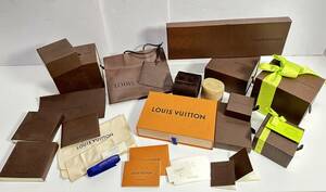 ★コレクター必見！！ LOUIS VUITTON ルイヴィトン 空箱 時計ケース 紙袋 等 大量 まとめ売り 収納 ブランド 茶 小物 G557