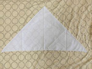 美品 シンプルデザインの三角巾 ホワイト